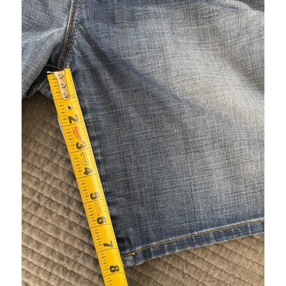 Lot of 2 Joe's Jeans Women's 31 Denim Shorts - Medium & Light Wash Stretch Lot - Picture 10 of 11